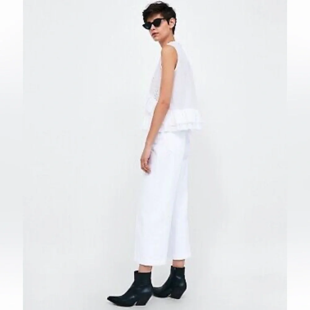 Zara opened eyelet ruffled blouse sleeveless white Size S - Picture 12 of 13